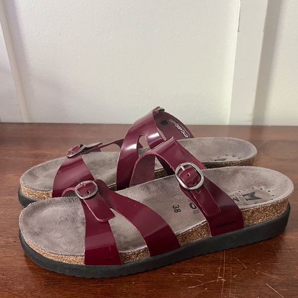 Mephisto Burgundy Strappy Sandals with Buckles size 38 (7) - Picture 2 of 10